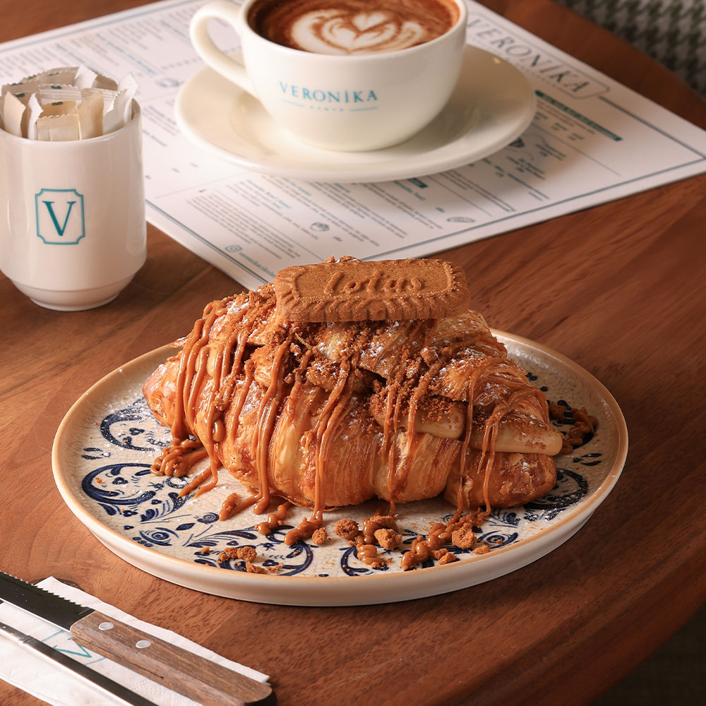 Lotus veya Antep Fıstıklı Kruvasan